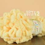 742 блідий абрикос