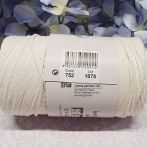 752 молочний