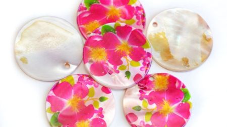 Кулони з морських мушель9956