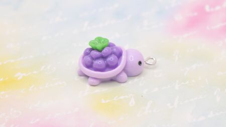 Підвіска , кулон Черепашка Бузкова з ожиною 28мм, для обвісів у стилі Kidcore та Y2K, полімерна смола 