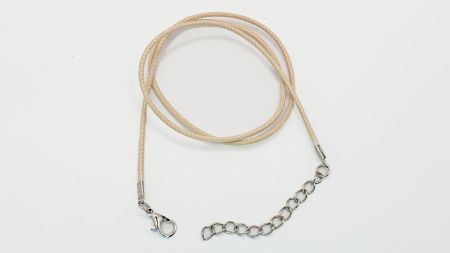 Кофейная тонкая основа на шею 1,5 мм , с платиновым карабином и цепочкой-удлинителем
