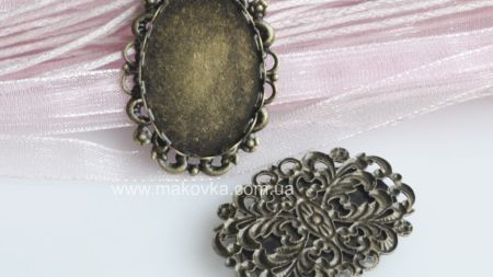 Оправи та основи під кабошони10200