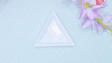 Тарілочка для бісеру, страз, намистин трикутна