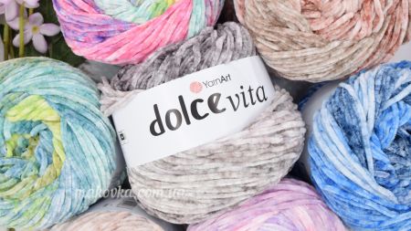 Тонкі плюшеві нитки Дольче Віта ЯрнАрт для в'язання Dolce vita YarnArt 