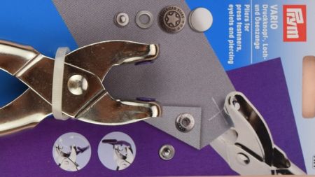 Щипці Vario для установки кнопок та люверсів, пробивають отвори 3 та 4 мм, Prym 390 90022727