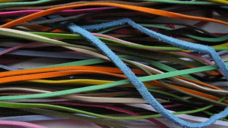 Замшевые шнуры9760