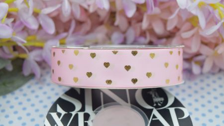 Атласна Стрічка декоративна з малюнком Золоті сердечка рожева, 1 м