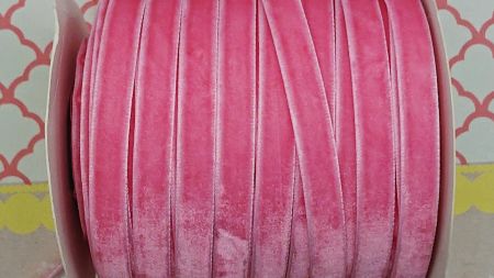Стрічка оксамитова, ширина 10 мм, колір Рожевий, 1 м