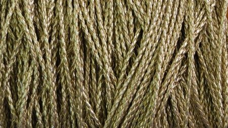 Шнуры из натуральной и искусственной кожи9763