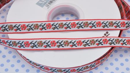 Гобеленова Стрічка з орнаментом 13мм, Гвоздики червоні на білому, 1 м.