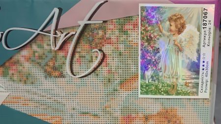 Алмазна мозаїка на підрамнику Весняне янголятко 40*30 см, Go to Art (187067), повна викладка