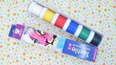 Набір акрилових фарб для розпису тканин Animals, 6 кол., 10 мл, Arteo 322113005