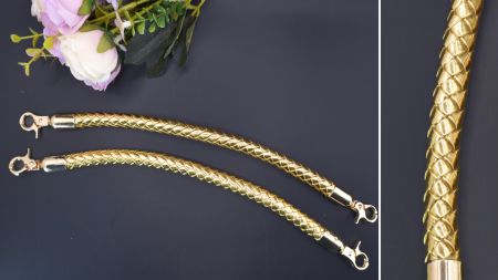 Ручки для сумки плетені, екошкіра колір Золотий, довжина 30см з золотими карабінами