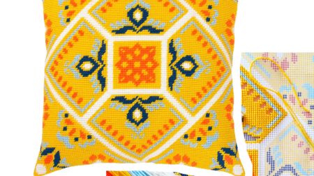 Набір для вишивання подушки напівхрестиком 40х40 см V537 Сонячний ранок - Чарівниця