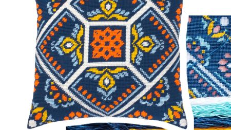 Набір для вишивання подушки напівхрестиком 40х40 см V539 Глибока ніч - Чарівниця