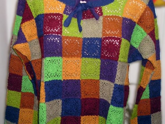 Цветная кофточка крючком