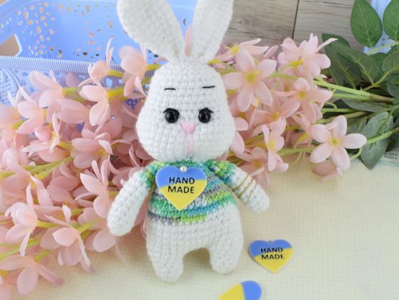 Пластикова підвіска-нашивка , бірочка Сердечка жовто-блакитні та Hand Made, пластикові, 4 шт