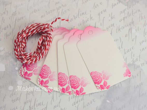 Бірки картонні Білі з рожевими трояндами , 10 шт. + мотузка