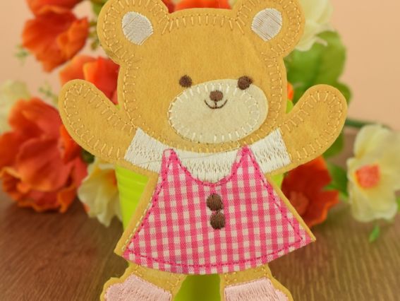 Термо-аппликация Мишка в платьице, 10х8см, 1 шт, цвет на выбор 5. Розовый