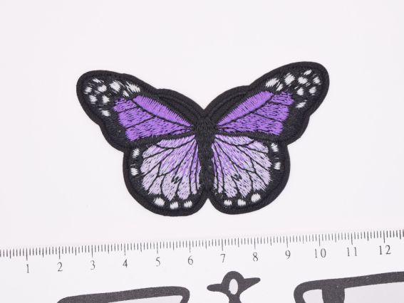 Термо-аплікація нашивка для одягу Метелик №6 чорний з Бузковим, вишивка