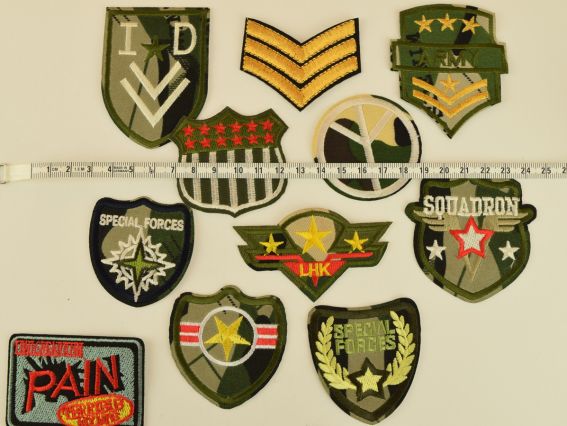 Аплікація термо клейова для одягу Армійська в асортименті, 1 шт