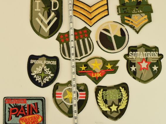 Аплікація термо клейова для одягу Армійська в асортименті, 1 шт