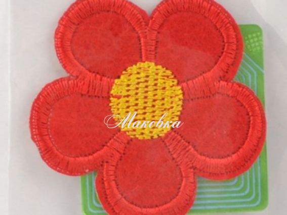 Термо-аппликация Цветок 5 лепестков , красный Термо-аппликация Цветок 5 лепестков , красный