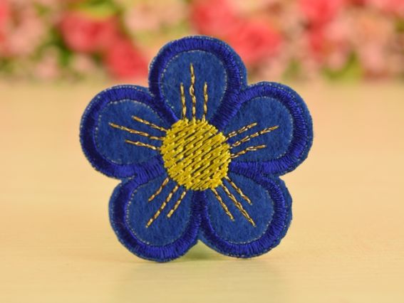 Термо-аппликация Цветок 5 лепестков , синий, 1 шт Термо-аппликация Цветок 5 лепестков , синий, 1 шт