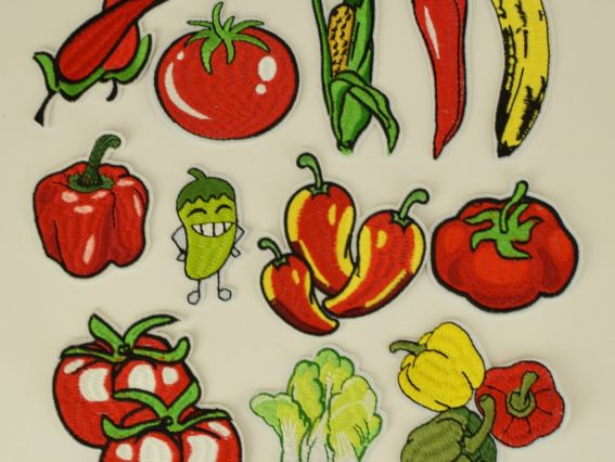 Набор термоаппликаций ОВОЩИ , вышивка, 12шт разного вида Набор термоаппликаций ОВОЩИ , вышивка, 12шт разного вида