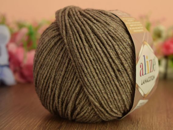 688 кофейно-бежевый меланж