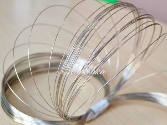 Проволока с памятью для колье, 11.5 см, 10 гр