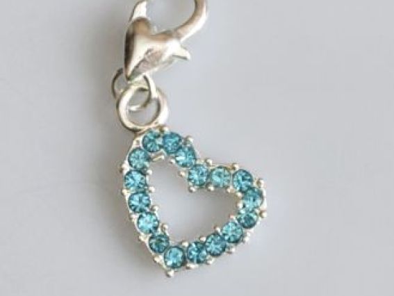 Подвеска с карабином Сердце №1 большое с голубыми стразами Подвеска с карабином Сердце №1 большое с голубыми стразами