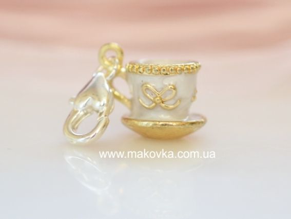 Подвеска с карабином Чашка с блюдцем эмаль №02, белая с золотом Подвеска с карабином Чашка с блюдцем эмаль №02, белая с золотом