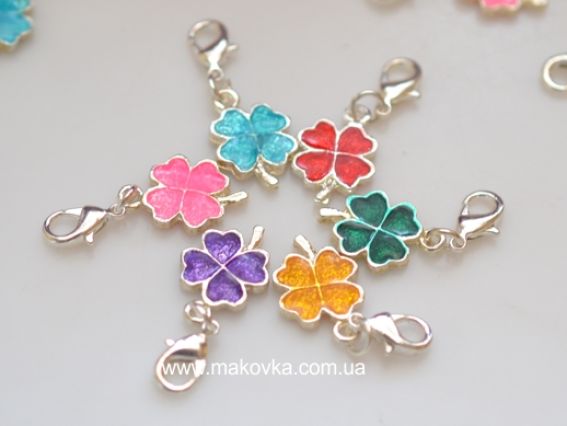 Подвеска с карабином Клевер, эмаль Подвеска с карабином Клевер, эмаль