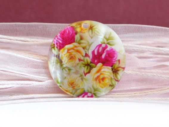 Підвіска з черепашки 30 мм кругла №03, з надрукованим візерунком Підвіска з черепашки 30 мм кругла №03, з надрукованим візерунком