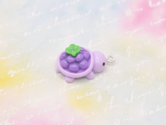 Підвіска , кулон Черепашка Бузкова з ожиною 28мм, для обвісів у стилі Kidcore та Y2K, полімерна смола 