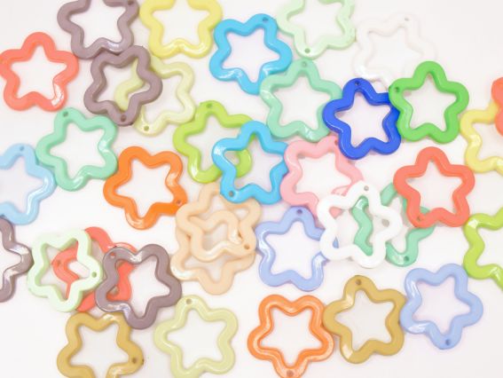 Акрилова зірка 30 мм для обвісів у стилі Kidcore та Y2K, 30 мм , кольоровий мікс, 1 шт випадковий колір