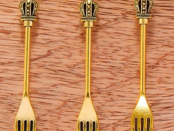 Підвіска Виделка царська велика, 58 мм, античне золото