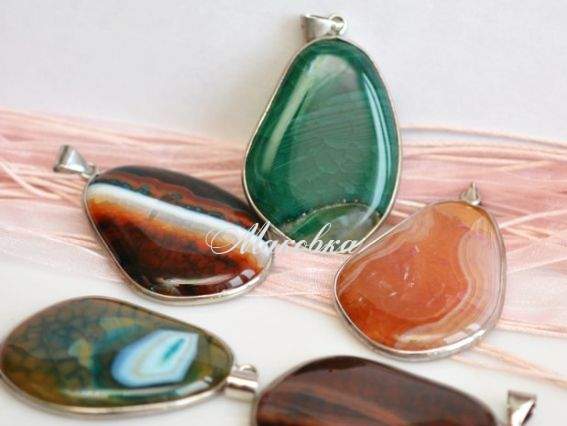 Кулон из натурального Агата, 37х56 мм Кулон из натурального Агата, 37х56 мм