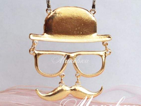 Подвеска-кулон Усы, очки и шляпа, 76х67 мм, золото, 1 шт Подвеска-кулон Усы, очки и шляпа, 76х67 мм, золото, 1 шт
