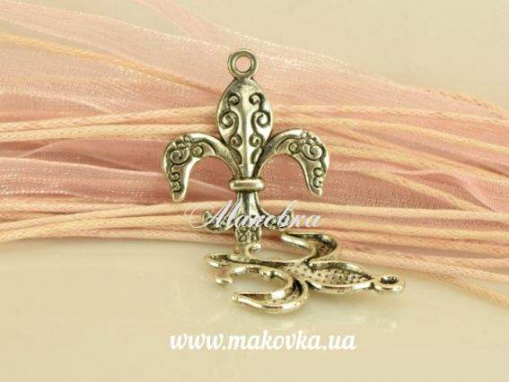 Подвеска Королевская лилия №03, 21х26 мм, античное серебро