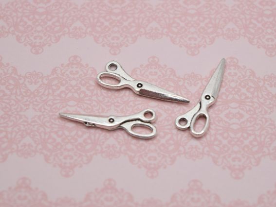 Біжутерна Підвіска, шарм Ножиці №7 закриті , 23 мм, античне срібло