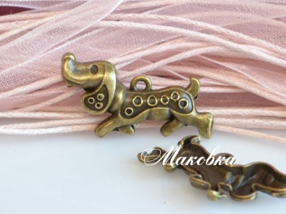 Подвеска Собака с пятнышками, 31х27 мм, античная бронза, 1 шт Подвеска Собака с пятнышками, 31х27 мм, античная бронза, 1 шт
