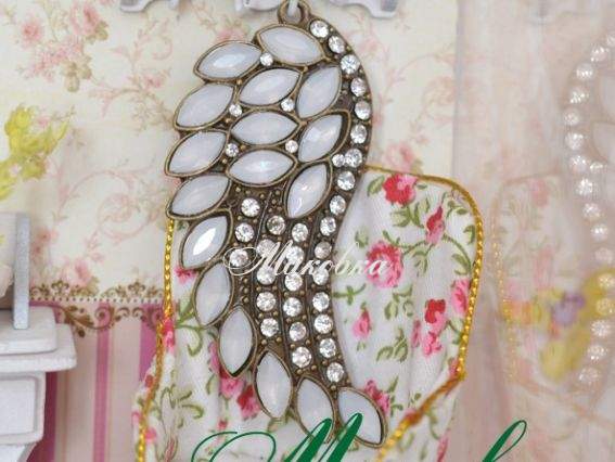 Кулон Крыло, со стразами, 98х59 мм, античная бронза и белый