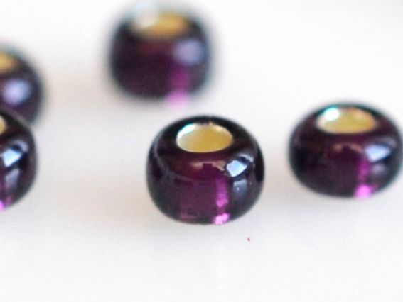 Бісер Preciosa 27080 фіолетовий чеський №10/0, колір баклажан 50 г