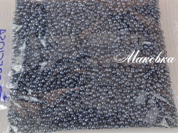 Preciosa  Чешский бисер №10/0, круглый, цвет 46010 темно-серый