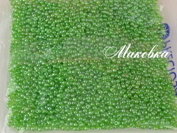 Preciosa Чешский бисер №10/0, круглый, цвет 56430 зеленый