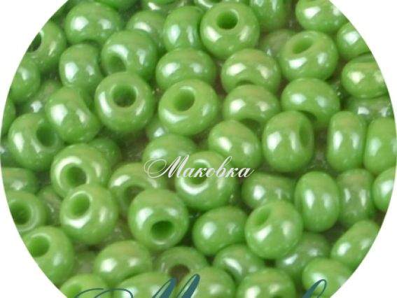 Чешский бисер Preciosa №10/0, круглый, цвет 58230 светло- зеленый, 50г