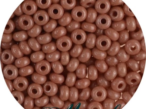 Чешский бісер Preciosa №10/0, круглый, цвет 07633 кофейный Чешский бісер Preciosa №10/0, круглый, цвет 07633 кофейный