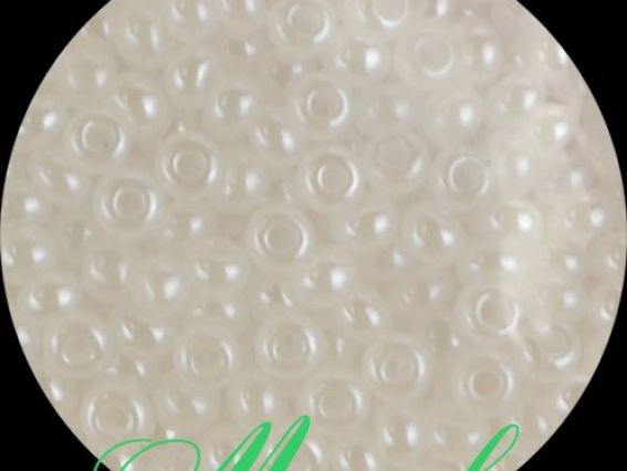 Чеський бісер Preciosa №10 / 0, круглий, колір 57102 білий перлинний 50 г Чеський бісер Preciosa №10 / 0, круглий, колір 57102 білий перлинний 50 г